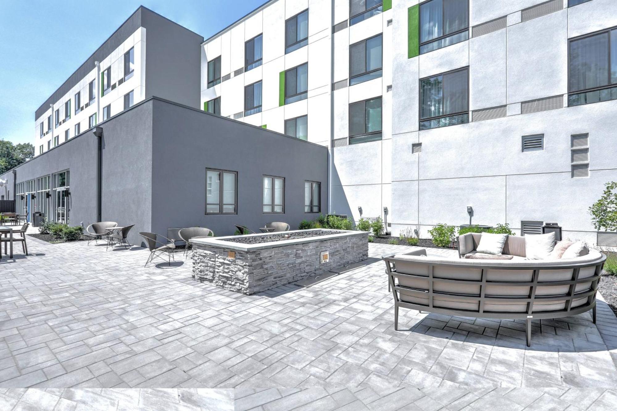 Hotel Courtyard By Marriott Deptford Almonesson Exterior foto