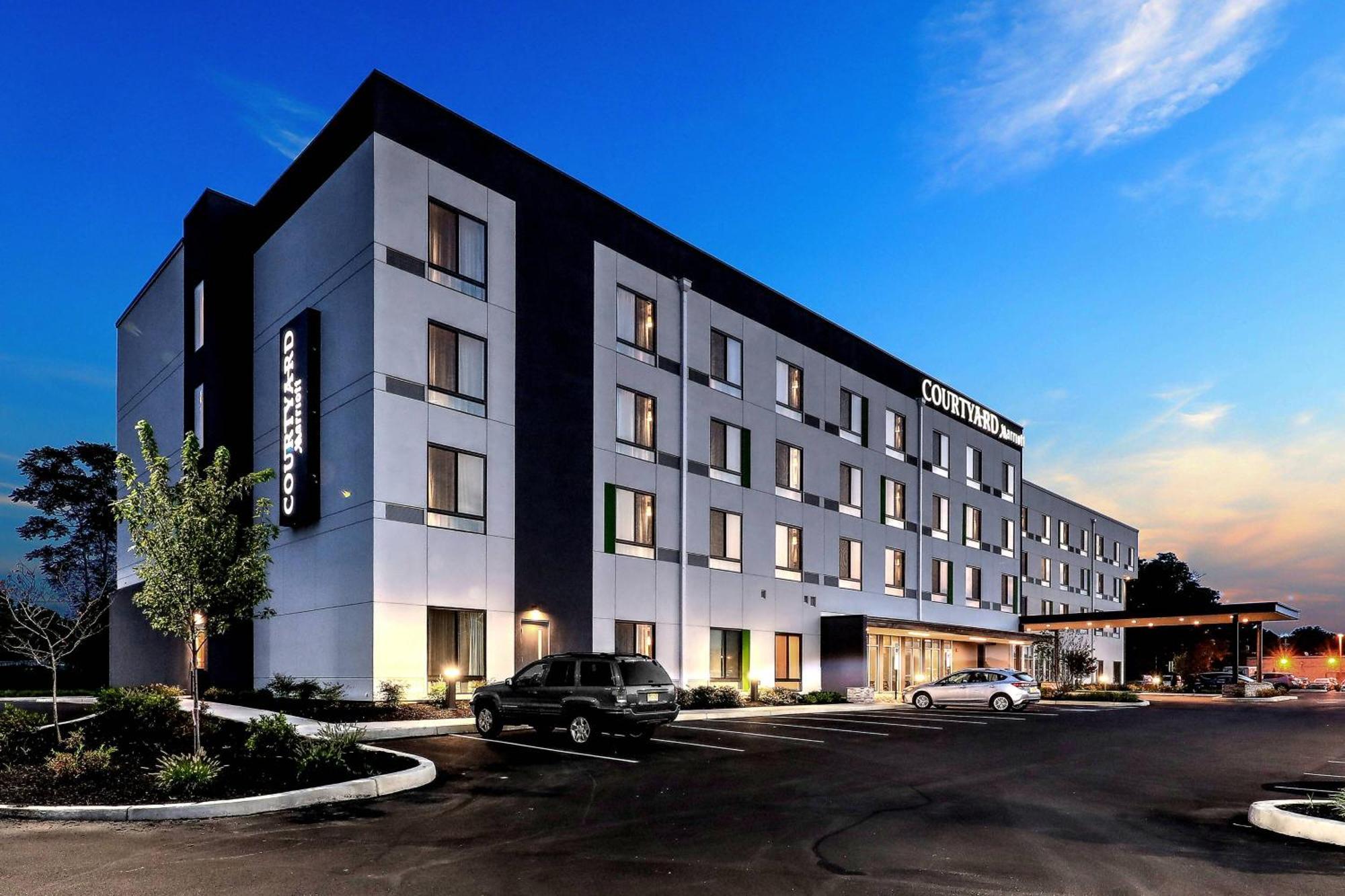 Hotel Courtyard By Marriott Deptford Almonesson Exterior foto