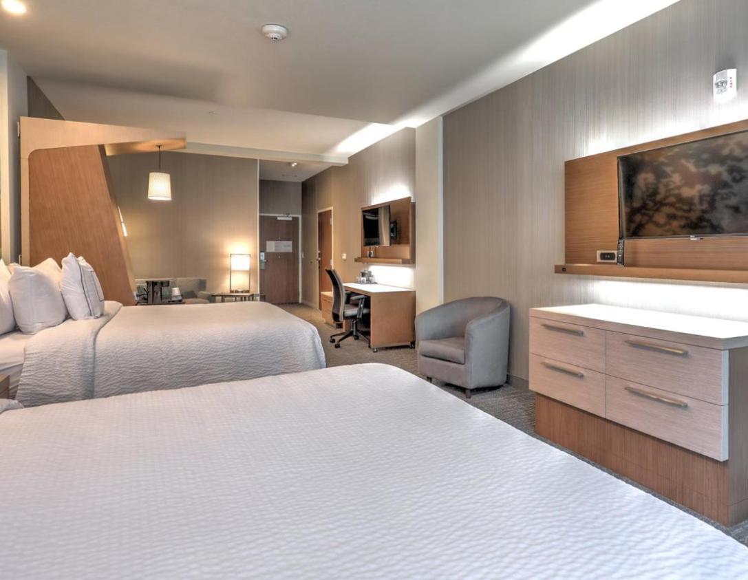 Hotel Courtyard By Marriott Deptford Almonesson Exterior foto